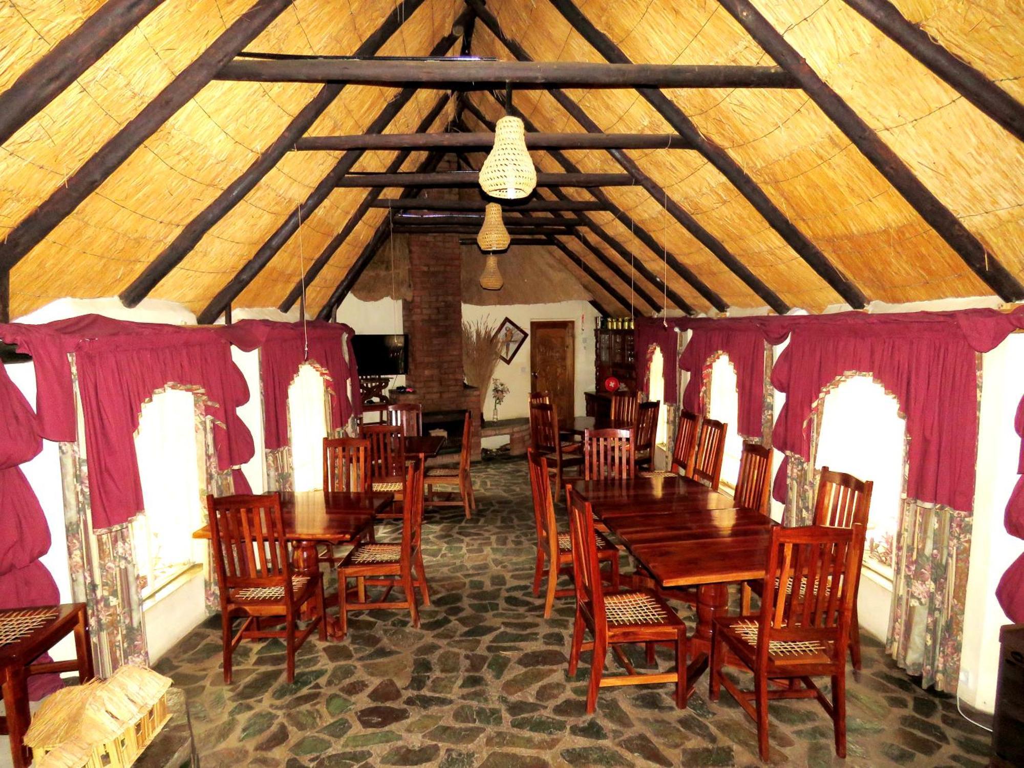 Parrot Lodge Bulawayo Εξωτερικό φωτογραφία